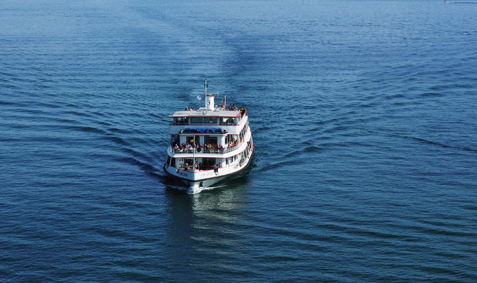 Schiff auf dem Bodensee